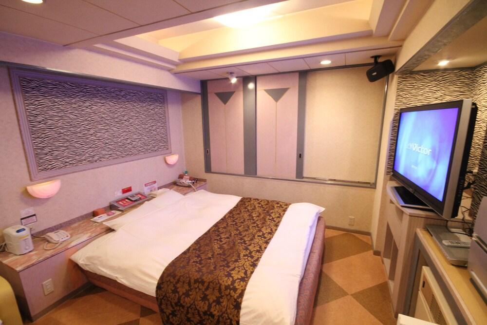 Hotel Dressy (Adults Only) Himeji Dış mekan fotoğraf