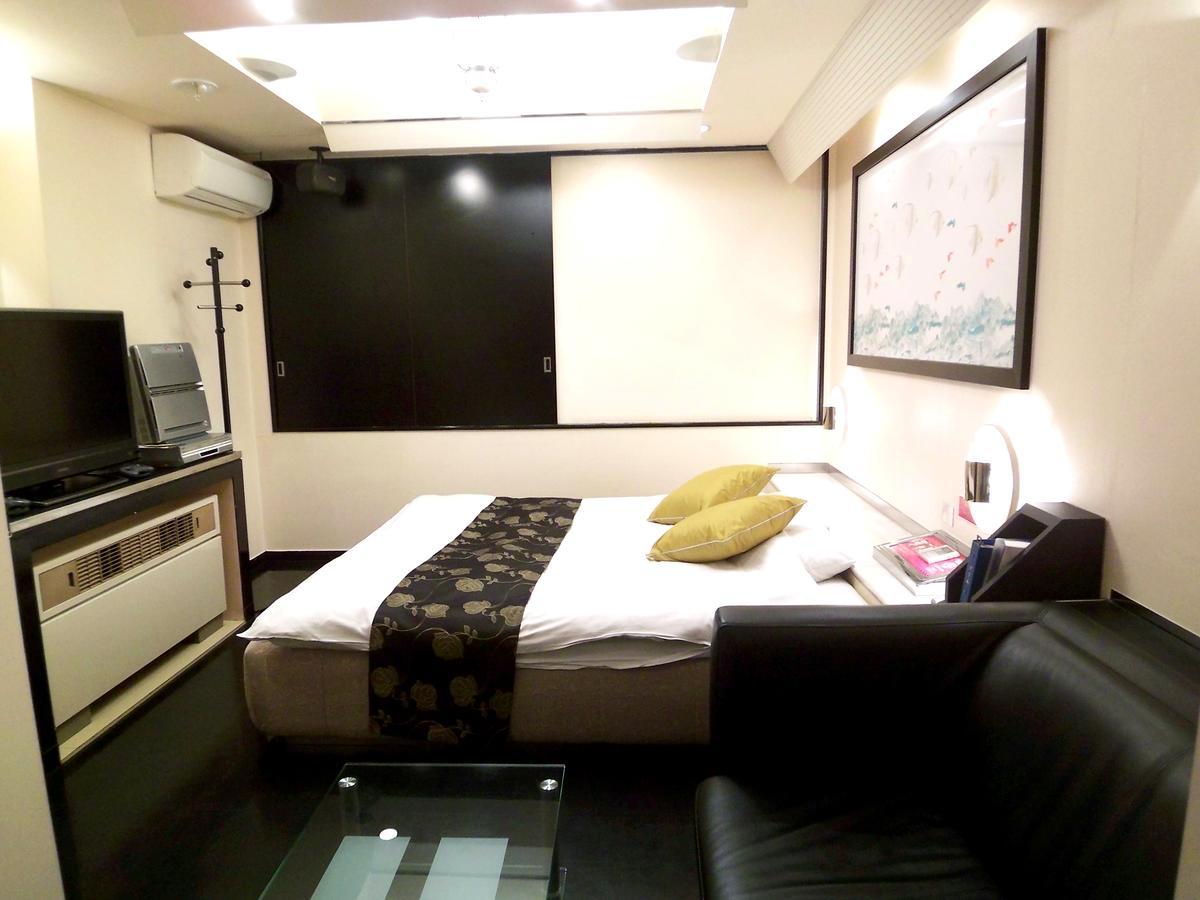 Hotel Dressy (Adults Only) Himeji Dış mekan fotoğraf