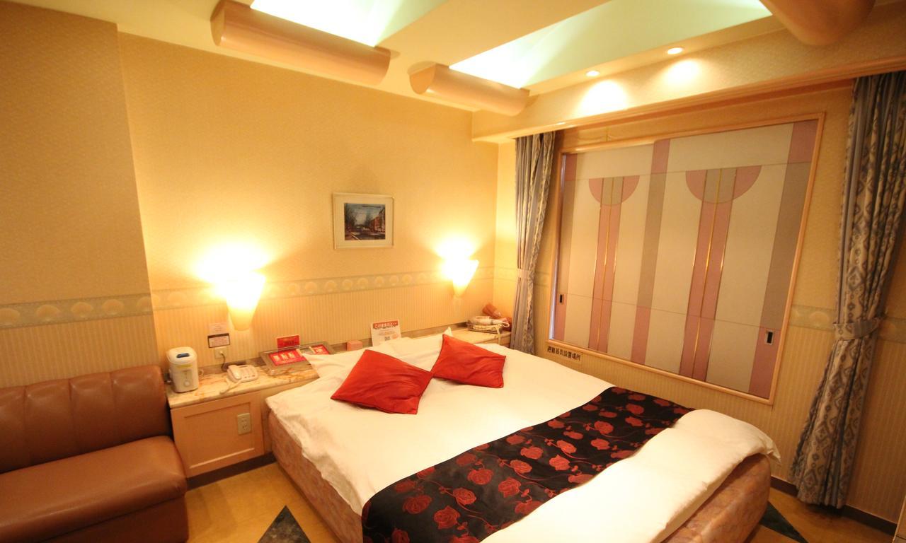 Hotel Dressy (Adults Only) Himeji Dış mekan fotoğraf